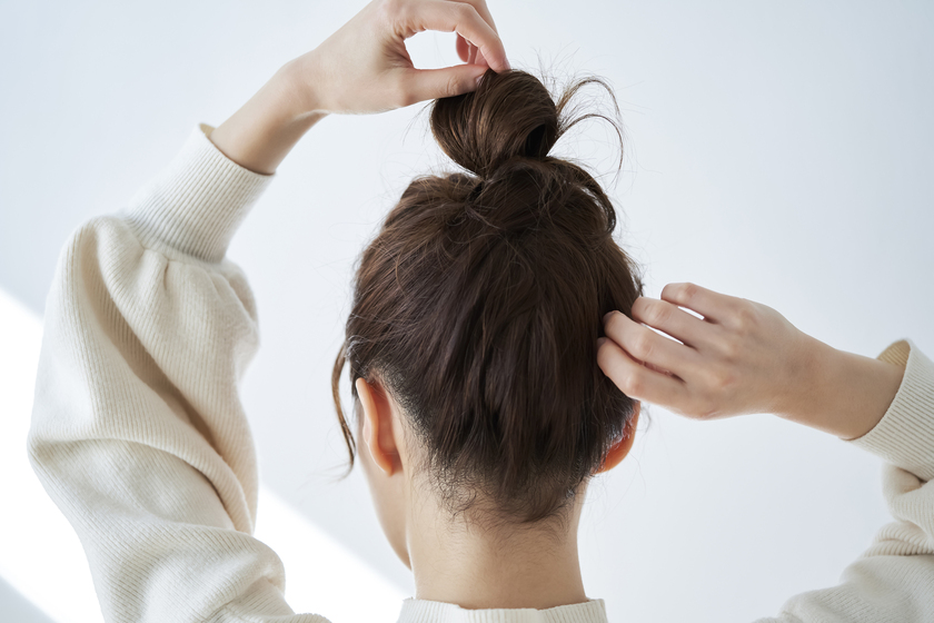 お団子ヘアの画像