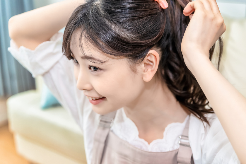 アップヘアの画像