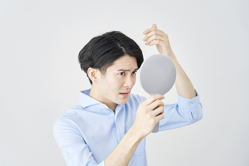 頭皮が赤くなる原因の画像