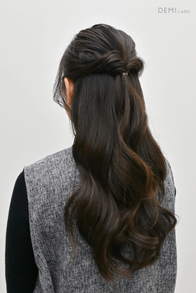 【ロング】ハーフアップ×くるりんぱの画像