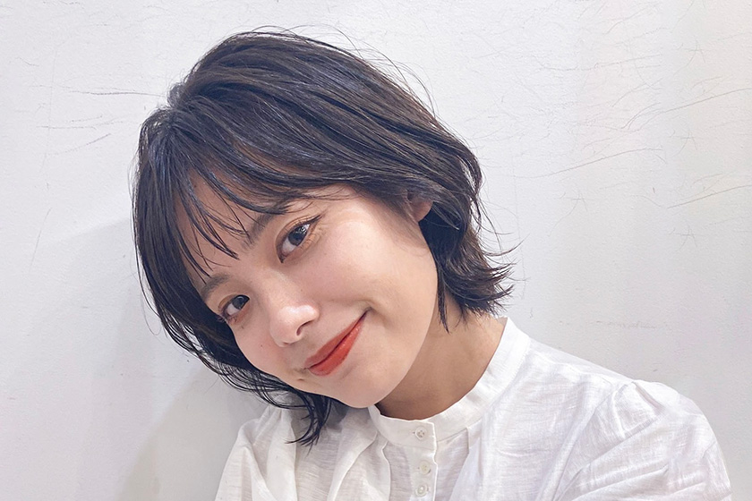ウルフボブを楽しもう!小顔&おしゃれ見えが叶うスタイルを解説の写真