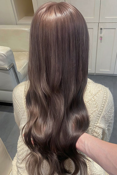 アッシュグレージュの画像