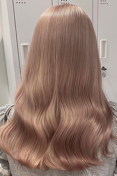 ウォームベージュの画像