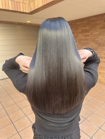 スモーキーブラウンの画像