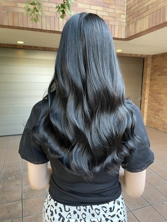 ブルーブラックの画像