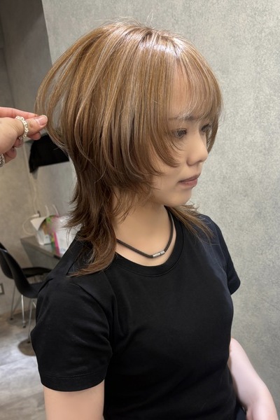 ライトベージュの画像