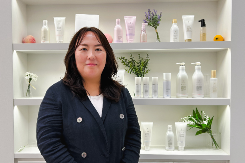【前編】「ダイヤモンド」のようなツヤ髪を。サロン専売ヘアケア「フローディア」誕生の軌跡と開発ストーリーの写真